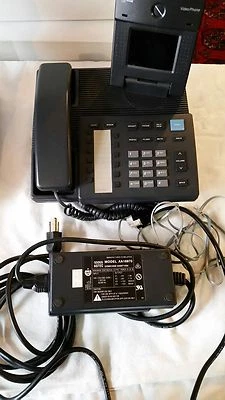AT&T Videophone 2500 own a pair of historical videophones very good working cond - Image 1 of 4