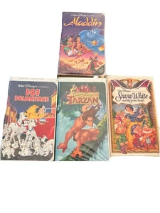 Walt Disney’s Classic Set Of 4 VHS Pre Owned  Movies As Set - Picture 1 of 13