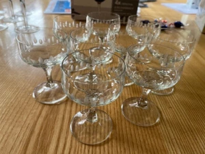 Likörgläser dünnwandig im 50-60er Stil - 9 cm hoch - Bild 1 von 4