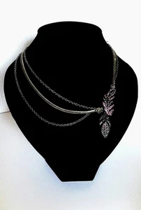 LOLLIPOPS COLLIER A TROIS CHAINES FANTAISIE METAL FEATHER FUCHSIA - Picture 1 of 10