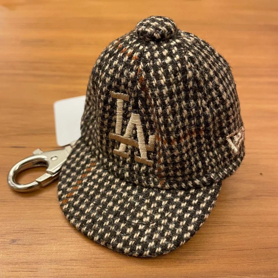 New Era Dodgers Cap Keychain Tweed Brown Charm MUSE Baycrews Japan Exclusive - Image 1 of 3