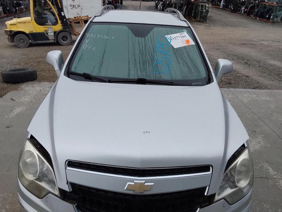 Used Hood fits: 2012 Chevrolet Captiva sport  Grade B Foto 1 de 4