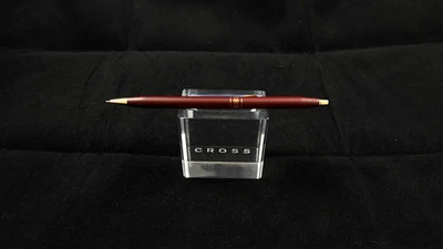 LÁPIZ MECÁNICO CROSS CLASSIC CENTURY BORGOÑA CON APTS ORO 23K 0,5 mm #220305 Foto 1 de 4