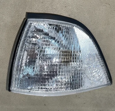 Luz intermitente delantera izquierda - 63-13-8-353-283 - para BMW 318is, 325is, 318i y más Foto 1 de 4