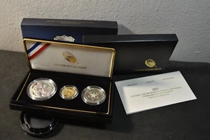 Juego de 3 monedas conmemorativas de aplicación de la ley 2021 $5 de oro, $1 de plata, 50c CLAD con certificado de autenticidad - Imagen 1 de 19