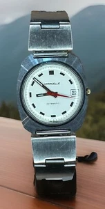 Vintage 1974 Caravelle West Germany Watch Signed Crown, Runs, Original Bracelet - Picture 1 of 14