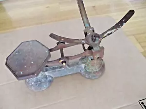 Vintage Cast Iron Butter / Kitchen Scales. (no bowl) - Picture 1 of 6