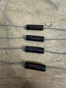 2 NOS Sprague Black Beauty .0022 uf 400v condensatore tono chitarra vintage - Foto 1 di 3