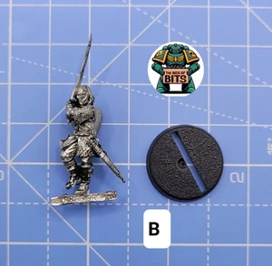 Warhammer LOTR Aragorn Metal Gondor Lord Of The Rings SBG B - Picture 1 of 2