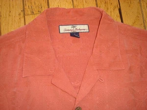 TOMMY BAHAMA MEN'S 100% SILK BUTTON UP RELAX SHIRT SIZE MEDIUM HARDLY WORN! - Picture 1 of 9