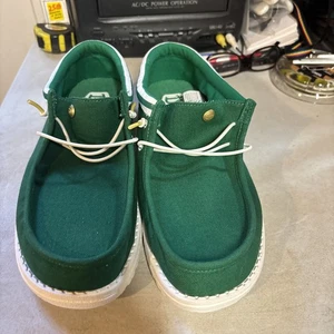 Hey Dude Wally Fairway Pine Men's Golf Sz8(41)Never Worn NWOB Masters Collection - Picture 1 of 5