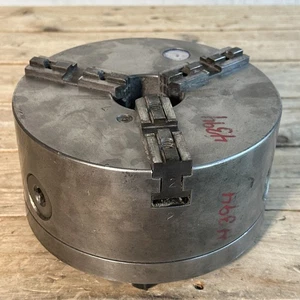 YAMADA 7-1/2" THREE-JAW LATHE CHUCK w/ MOUNT Used - Picture 1 of 10