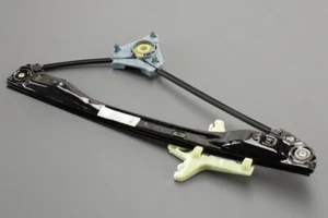 Genuine VW Amarok 2013-2022 rear window regulator (left) 2H7839401J - Picture 1 of 3