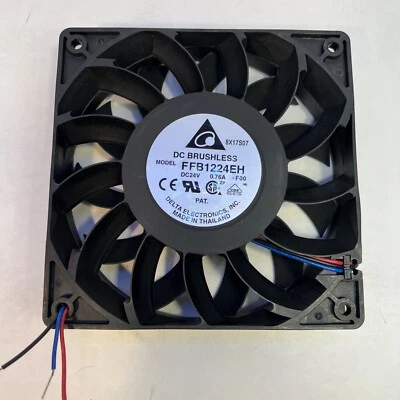 Ventilador Delta Electronics FFB1224EHE-F00 sin escobillas 24VDC .76A sin escobillas 3 hilos Foto 1 de 4