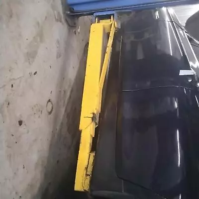 BMW 528i 2012 panel basculante izquierdo fabricante de equipos originales  Foto 1 de 4