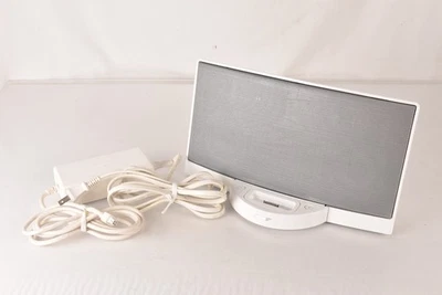 Bose SoundDock Digital Music System Series 1 White - Image 1 of 4