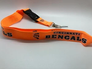 Cincinnati Bengals Lanyard ID Badge Key Chain Clip Face Mask Holder Strap Saver - Picture 1 of 8