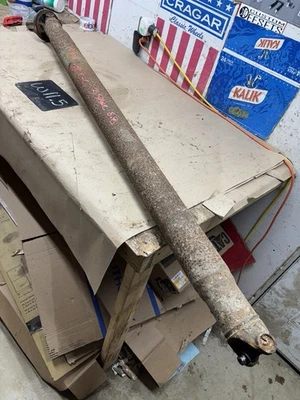 1980 87 1995 F150 62” 31 estrías eje de transmisión línea yugo cabina regular 2x2 fabricante original Foto 1 de 4