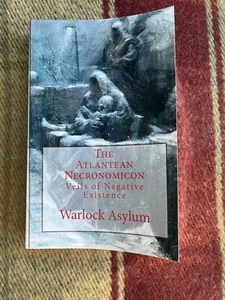 The Atlantean Necromonicon. Warlock Asylum - Imagen 1 de 5