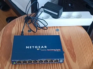 Netgear Switch 8-Port 10/100 Mbps FS108 (With Charger) - Bild 1 von 7