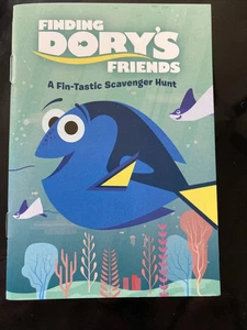 Disney World Epcot-Finding Dory's Friend A Fin-Tastic Scavnger Hunt Sticker Book - Picture 1 of 2