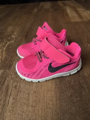 Nike Free 5 TDV Pink Powder Black Baby Toddler Athletic Shoes Sneakers Size 5C - Image 1 of 4