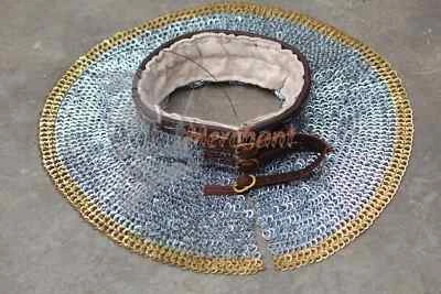 Collar de cota de malla 9 mm anillo plano remachado con bordes de latón y acolchado interior del cuello Foto 1 de 4