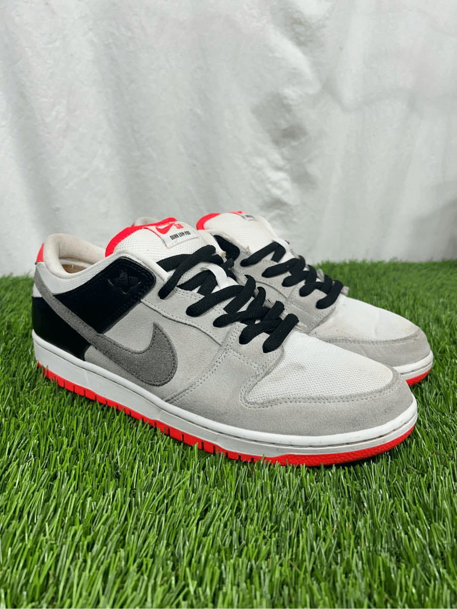 Nike Dunk SB Low AM90 Infrared for Sale | Authenticity Nike Dunk SB Low AM90 Infrared for Sale | Authenticity