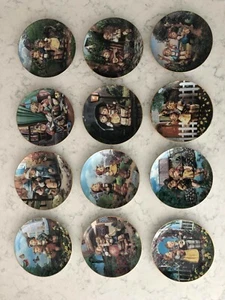 LOT OF 12 M.J. Hummel Danbury Mint Little Companions 8" Plates, Decor, 1992 - Bild 1 von 3