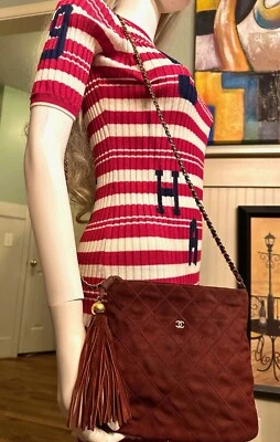 Chanel 1996 Vintage Red Brown Suede Leather Bag 24K Gold Logo Chain Vtg Purse - Image 1 of 4