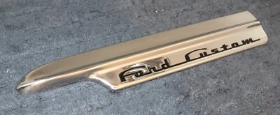Ford Custom Deluxe 1949 nuevo de colección LH 'Ford Custom' guardabarros delantero adorno moldura Foto 1 de 4