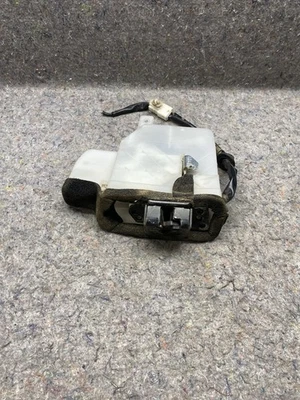 Оригинальный привод защелки багажника заднего борта с электроприводом 2003–2009 Toyota 4runner - Изображение 1 из 4