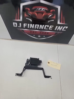 Nissan radar 28438-9uf8c with bracket and pigtail OEM - Image 1 of 4