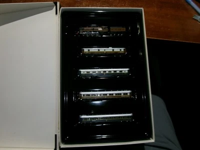 MARKLIN MINI-CLUB Z-SCALE  ITEM # 8108  ORIENT EXPRESS SET - Image 1 of 4