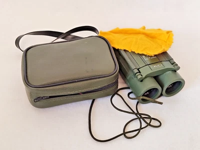 Binocolo compatto Pilot Field 7 8x21, 122m/1000m, verde, per viaggi - Immagine 1 di 4