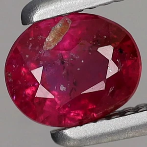 0.4ct t.w 4.8x4mm Oval Natural Heated Red Ruby, Madagascar Gemstone - Picture 1 of 4