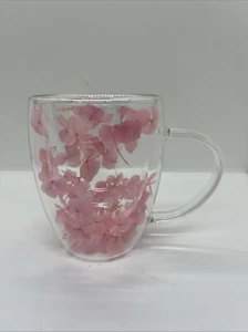 Glasbecher mit rosa Blütenblättern 350 ml doppelwandig Frühstück Relax The - Bild 1 von 7