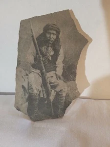 Dotch vintage Al Peyron arte arenaria nativi americani Apache scout firmati - Foto 1 di 4