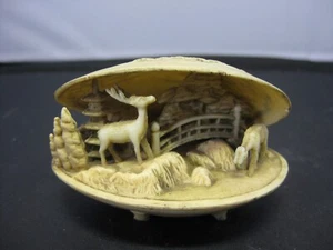 Adorno de concha miniatura vintage oriental hecho a mano - Imagen 1 de 8