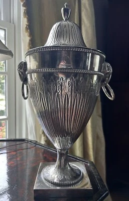 Raro Sheffield Inglés Plateado Cobre Urna Ram Manijas Tapa #5408 Alto 18"H Foto 1 de 4