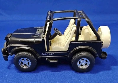 1995 Jeep CJ7 1:32 Scale New-Ray Friction Diecast Opening Hatch Black  - Image 1 of 4