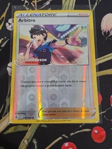Pokémon ITALIANO Arbitro Judge 235/264 - Promo - Profesor Estampado - Imagen 1 de 3