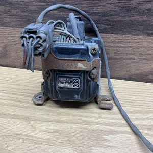 93-95 Toyota 4Runner Pickup 2.4 22RE Ignition Coil W/ Igniter 89620-35310 OEM - Picture 1 of 7
