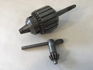 Jacobs Chuck No. 2A with #30 Key Tapered Shank 0 to 3/8 Capacity - Bild 1 von 7