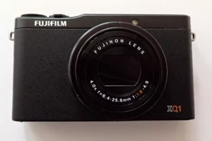 FUJIFILM XQ1 X Series 12.0MP Compact Digital Camera Black (English language) - Picture 1 of 10