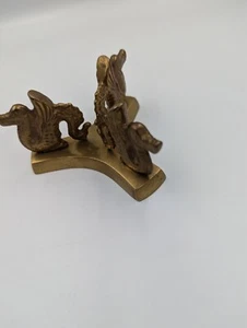 "Pisapapeles vintage con soporte de tres dragones de latón de 3,5""" - Imagen 1 de 3