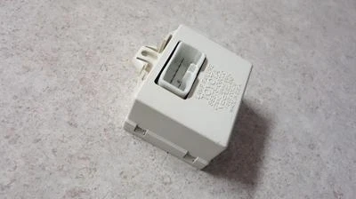 Toyota Camry 1992-1996 sensor lámpara falla blanco 89373-06020 OEM E14 Foto 1 de 3