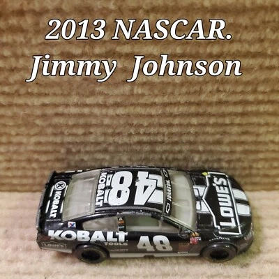NASCAR 2013. #48 Jimmie Johnson, Lowe’s Kobalt. Solto.  - Imagem 1 de 4