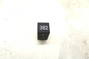 Audi A4 B5 Relais 382  4d0907131 - Bild 1 von 3