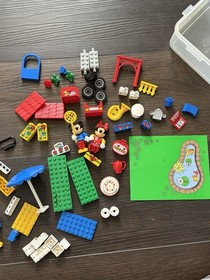 LEGO Mickey Mouse: Minnie's Birthday Party (4165) Missing 4 legos - NO BOX**